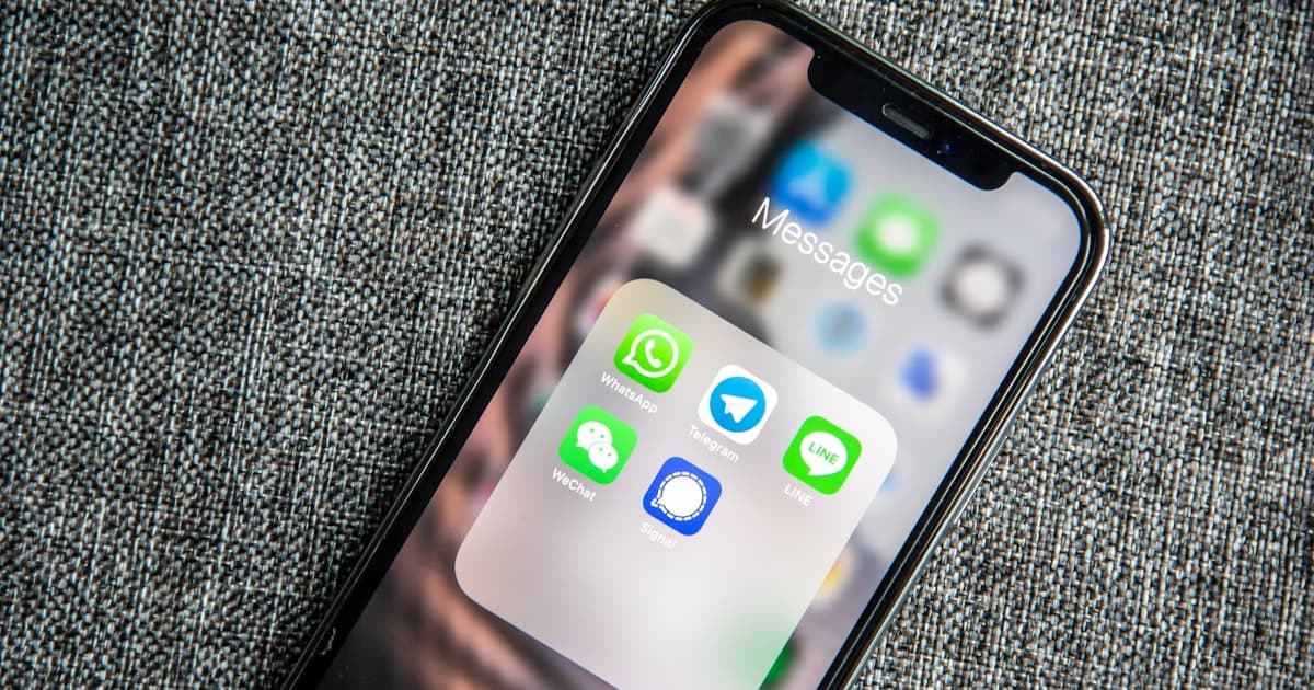 WhatsApp deja de ser gratis: qué cambia para tu negocio en 2026